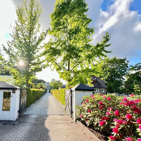 Julian Doppelzimmer Süd Habitación en casa particular Aurich